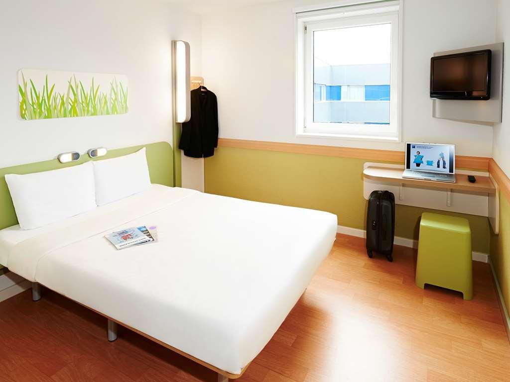 Ibis Budget Marseille Vieux Port חדר תמונה