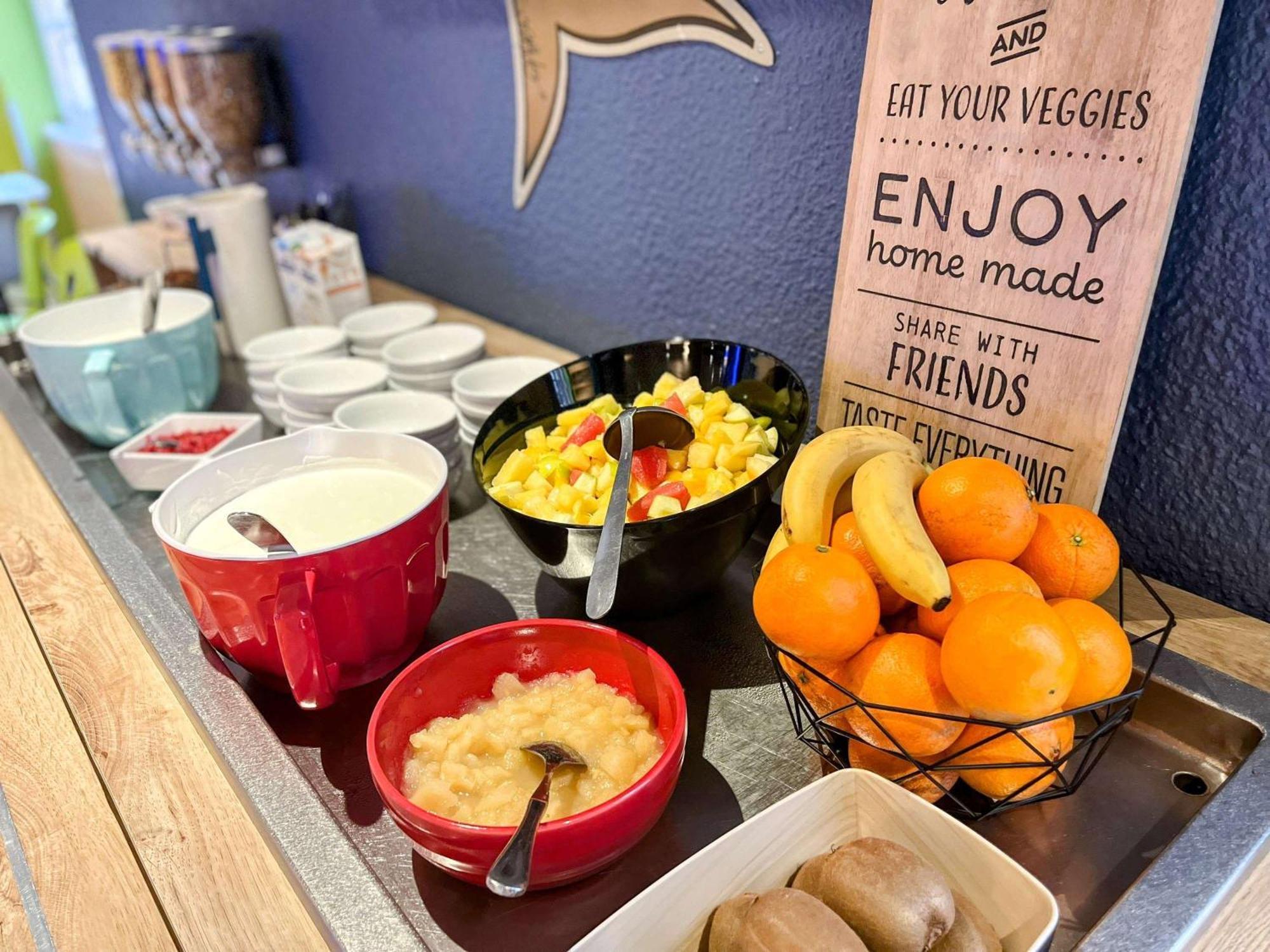 Ibis Budget Marseille Vieux Port מראה חיצוני תמונה