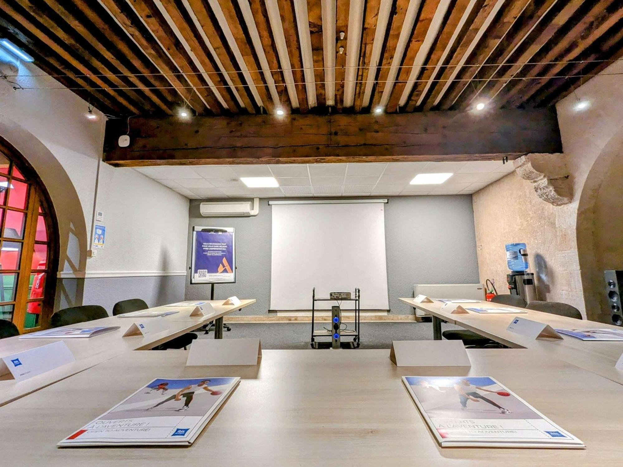 Ibis Budget Marseille Vieux Port מראה חיצוני תמונה